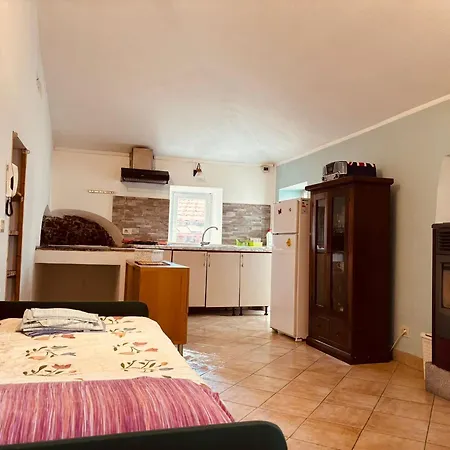 Al Castello Valeriano Lunense