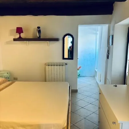 Al Castello Apartment *
