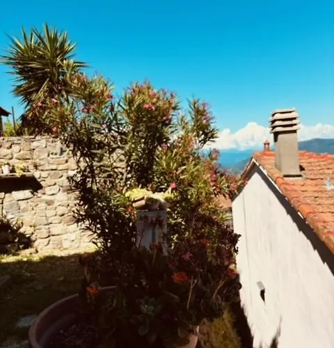 Al Castello Valeriano Lunense